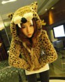 Blusa leopardo Brasão Fofo com capuz